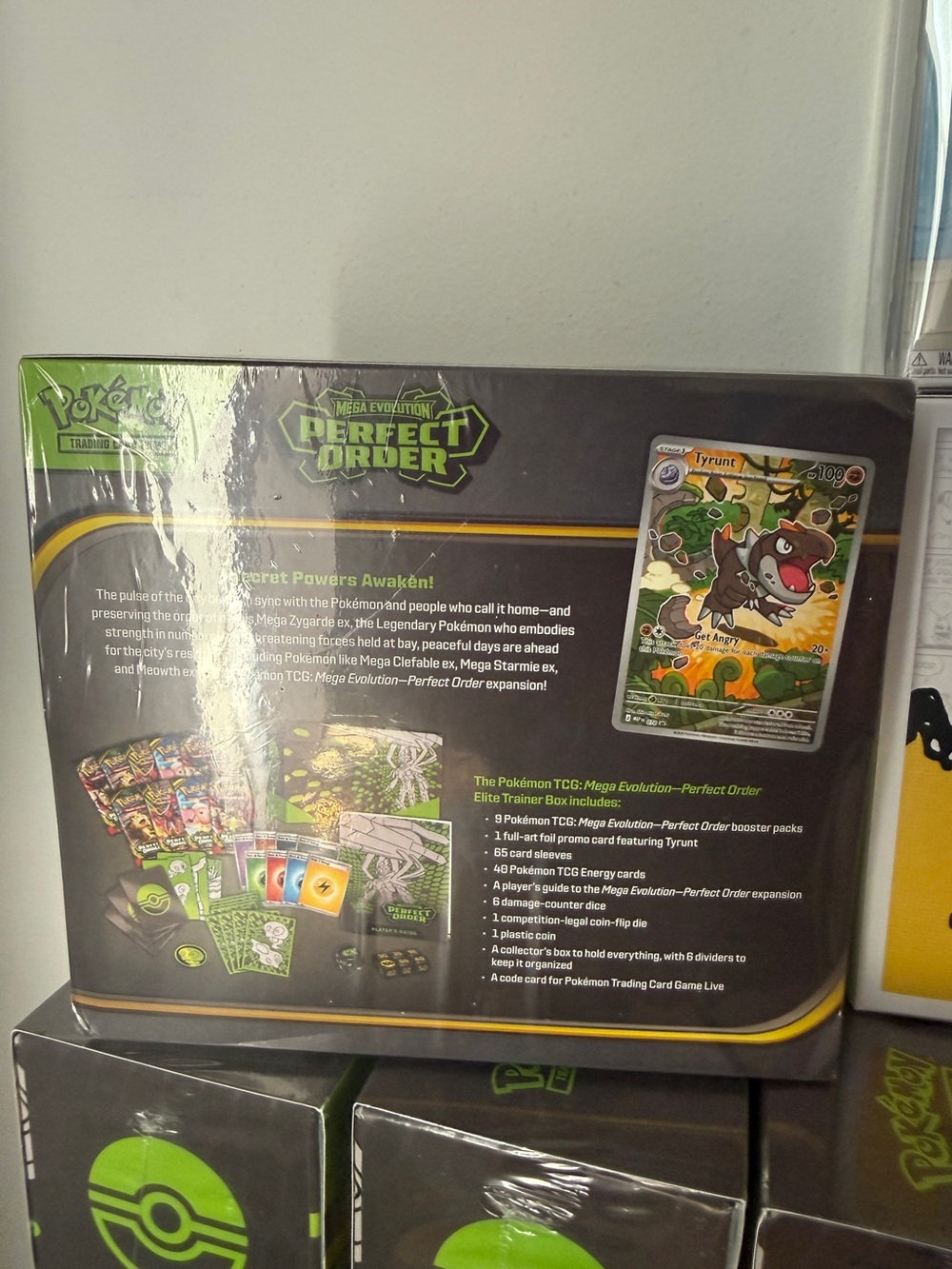 Pokemon TCG - Elite Trainer Box (VARIOUS STYLES - READ DESCRIPTION) - Picture 7 of 7